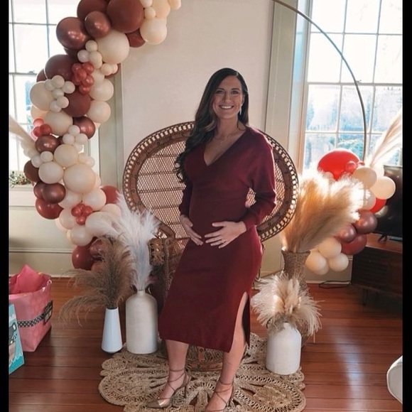 Meet your Posher, Emily - Picture 3 of 4